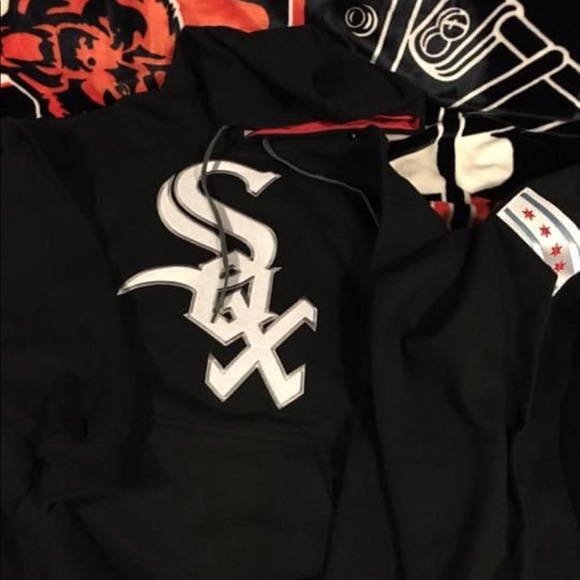 Clothes - Picture 16 of 16